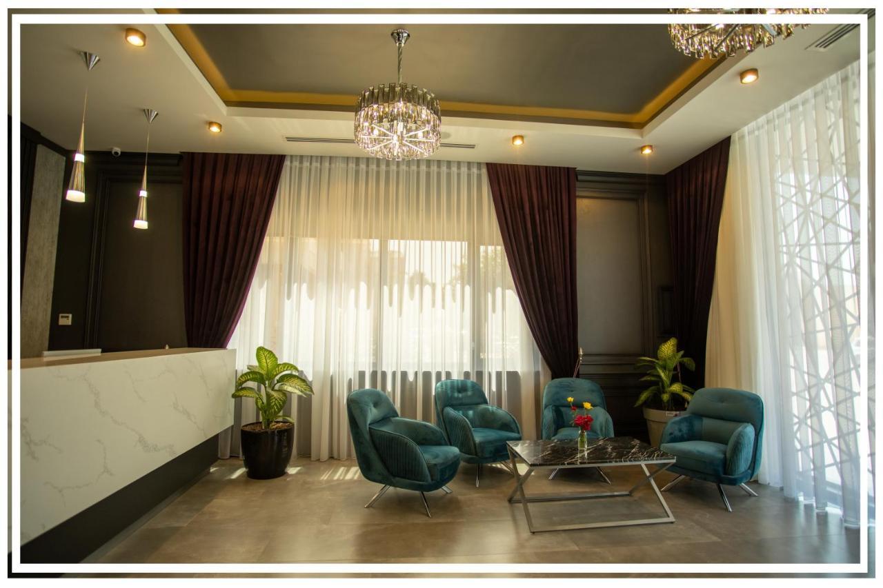 Vis Palm Hotel غانيا المظهر الخارجي الصورة